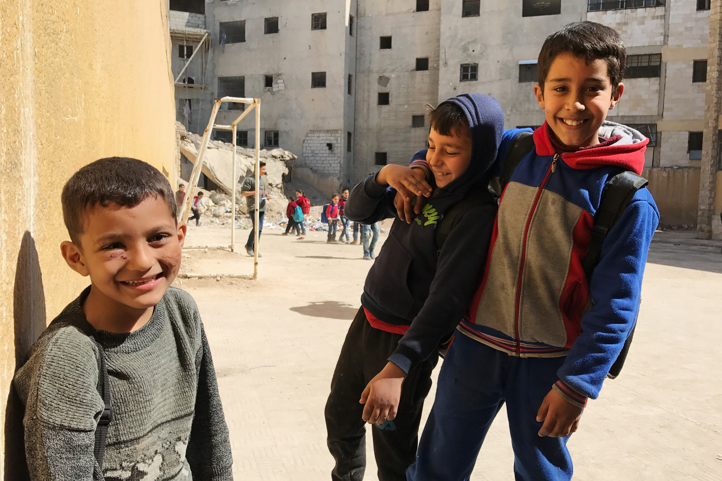 DOK: Syrien Sieg ohne FriedenSyrien: Welche Zukunft erwartet diese Kinder?Copyright: SRF