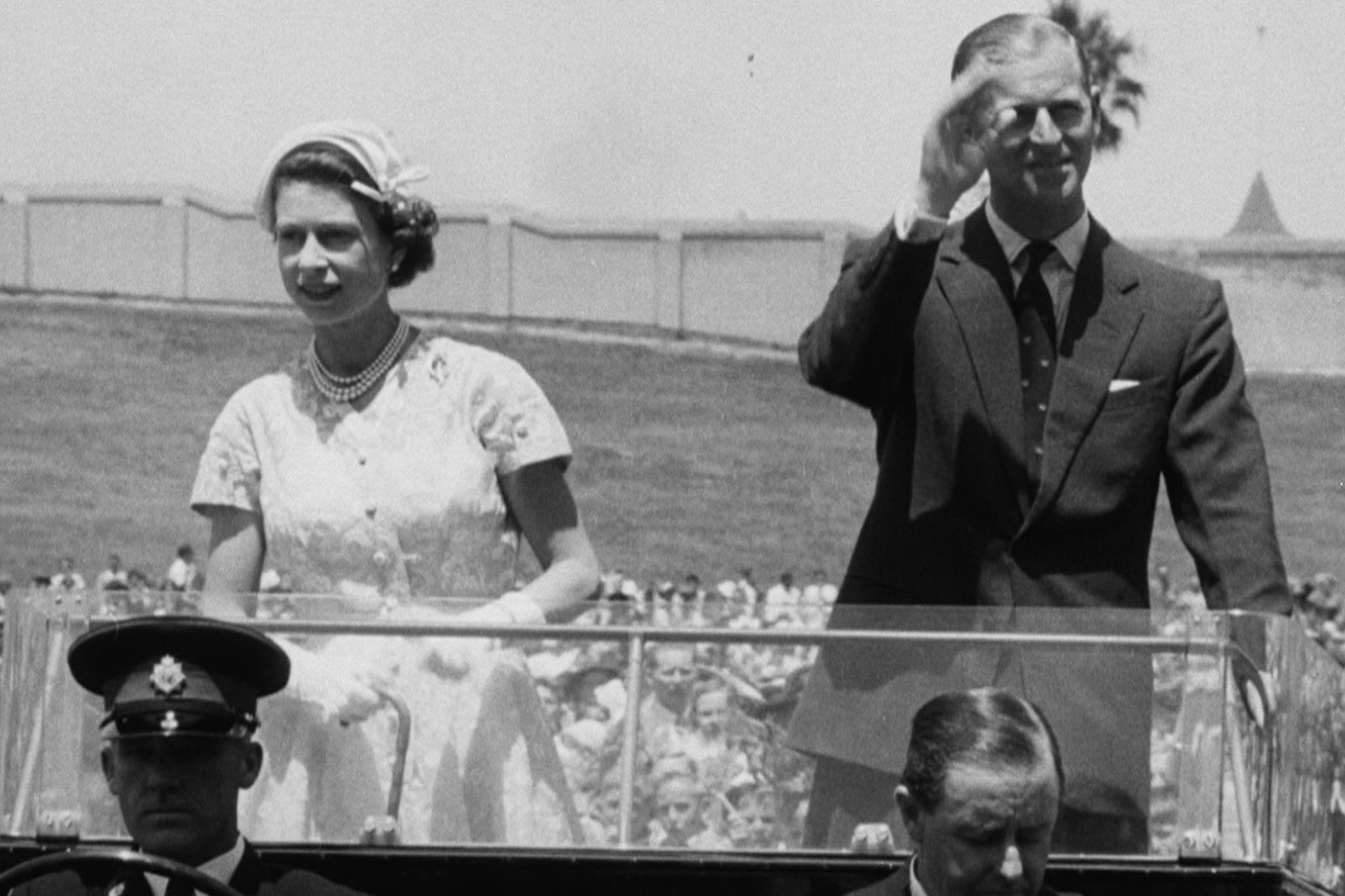 SRF DOK: Britisches Königshaus Schlacht der Schlagzeilen Queen Elizabeth II und Prinz Philip auf ihrer Reise durch die Länder des Commonwealth