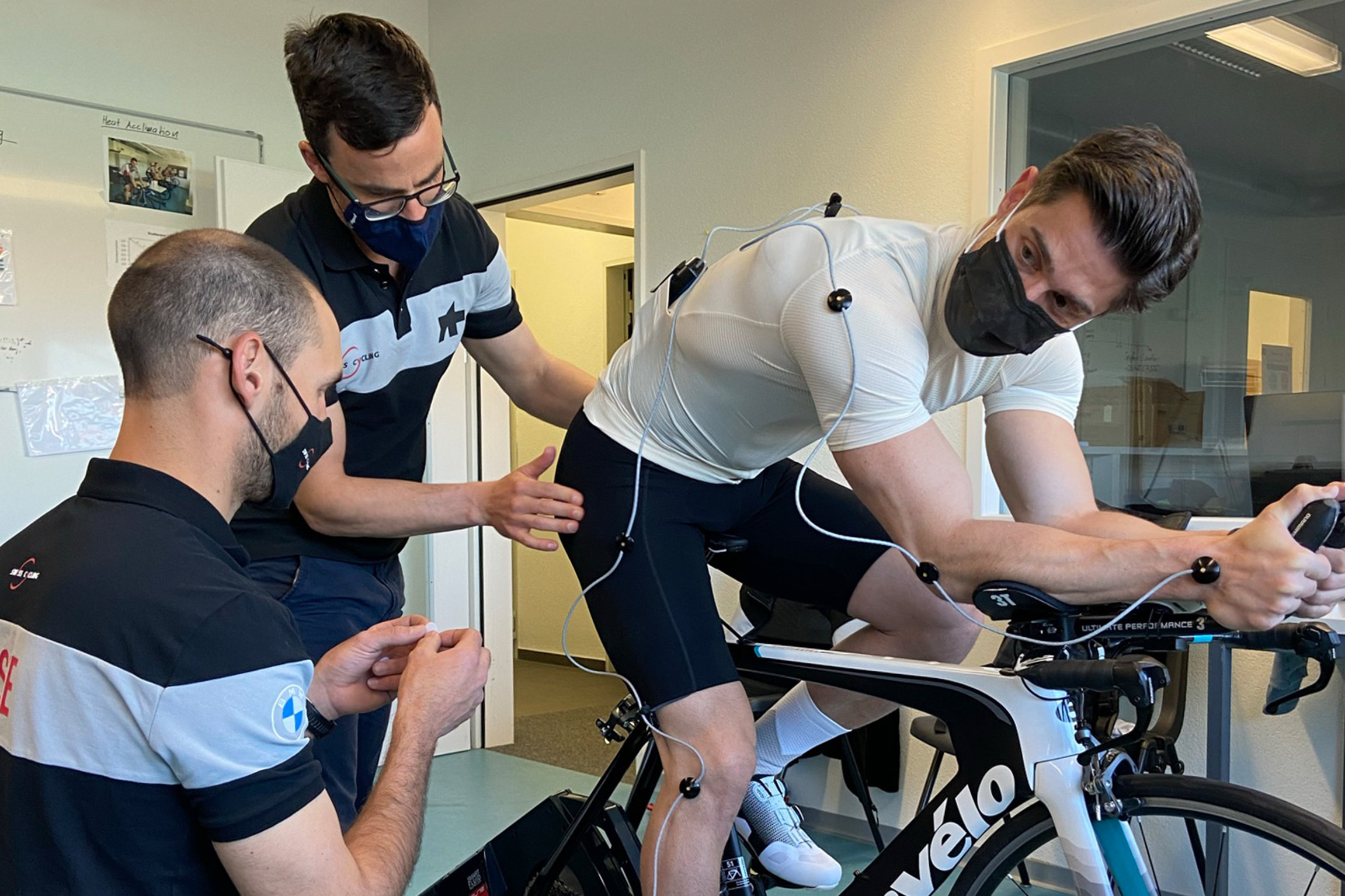 Einstein «Einstein» an der Tour de Suisse Kann Moderator Tobias Müller mit den Profis an der Tour de Suisse mithalten?