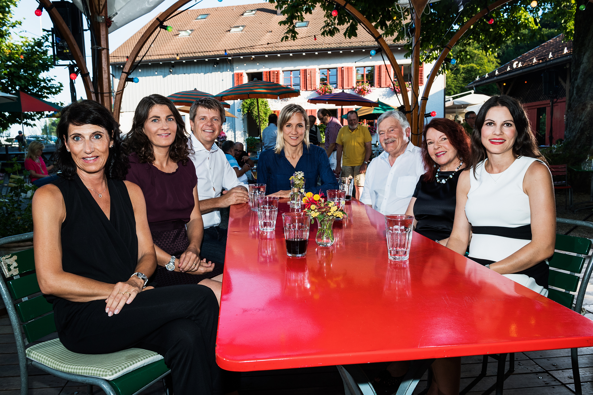 Club - Sommerserie Politikerdynastien Folge 2 v.l.: Iris Fuchs, Annelies Grossen-Rösti, Jürg Grossen, Barbara Lüthi, Hans Fehr, Ursula Fehr, Nina Fehr Düsel