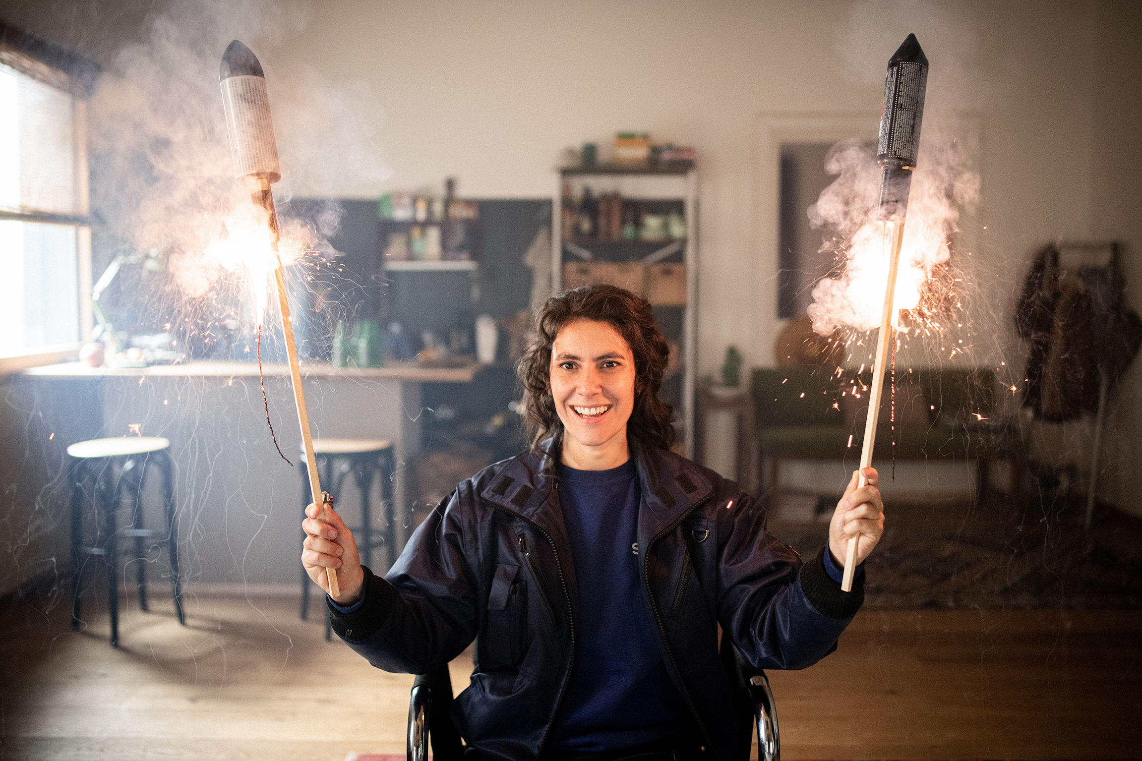 Seitentriebe SRF Serie Staffel 2 Folge 1 2019 Am Geburtstag betrogen Beren Tuna (Elena) Buch: Güzin Kar Regie: Güzin Kar, Cosima Frei Produktion: Langfilm