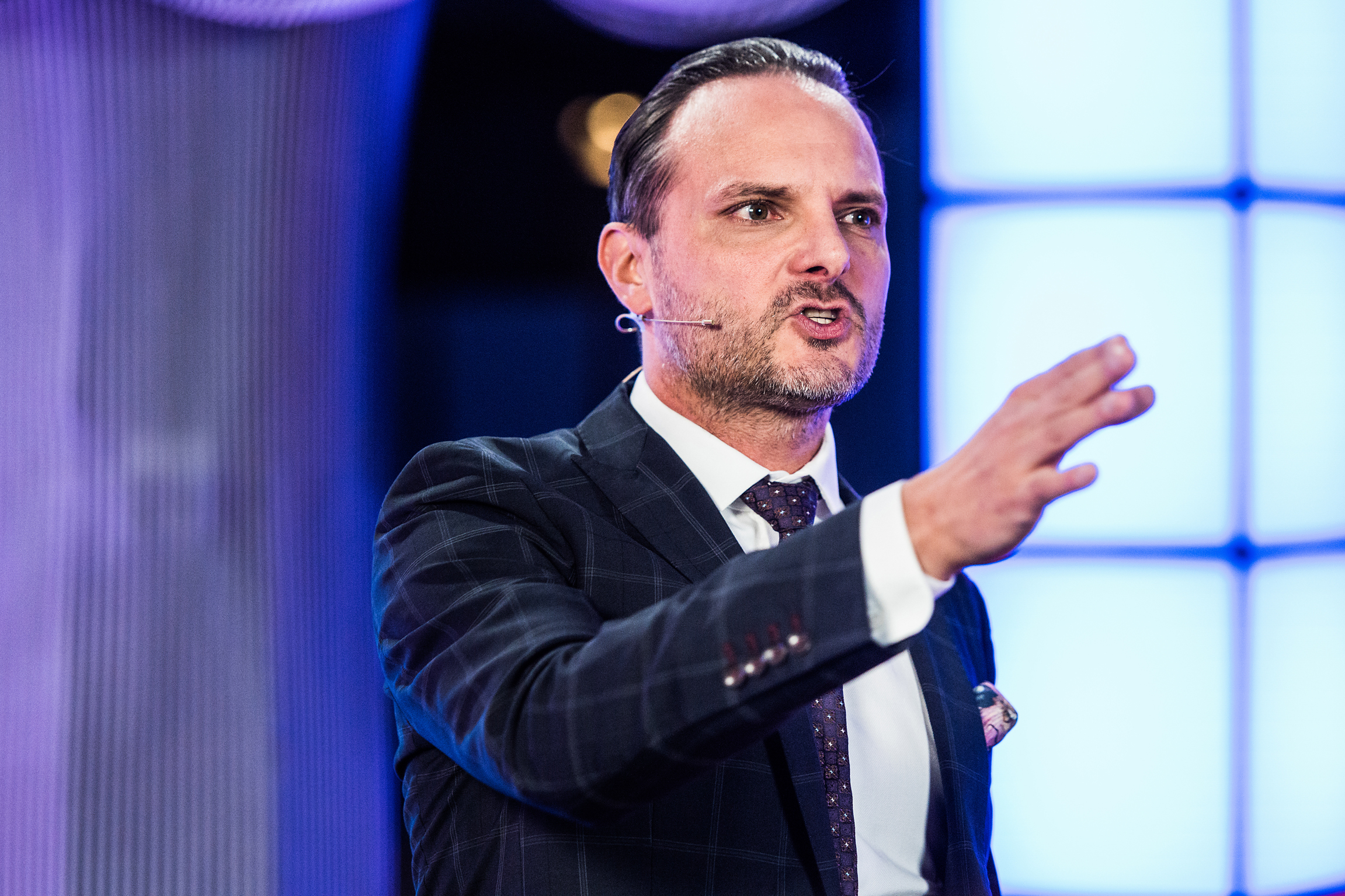 Deville Sendung vom 17.11.2019 Dominic Deville