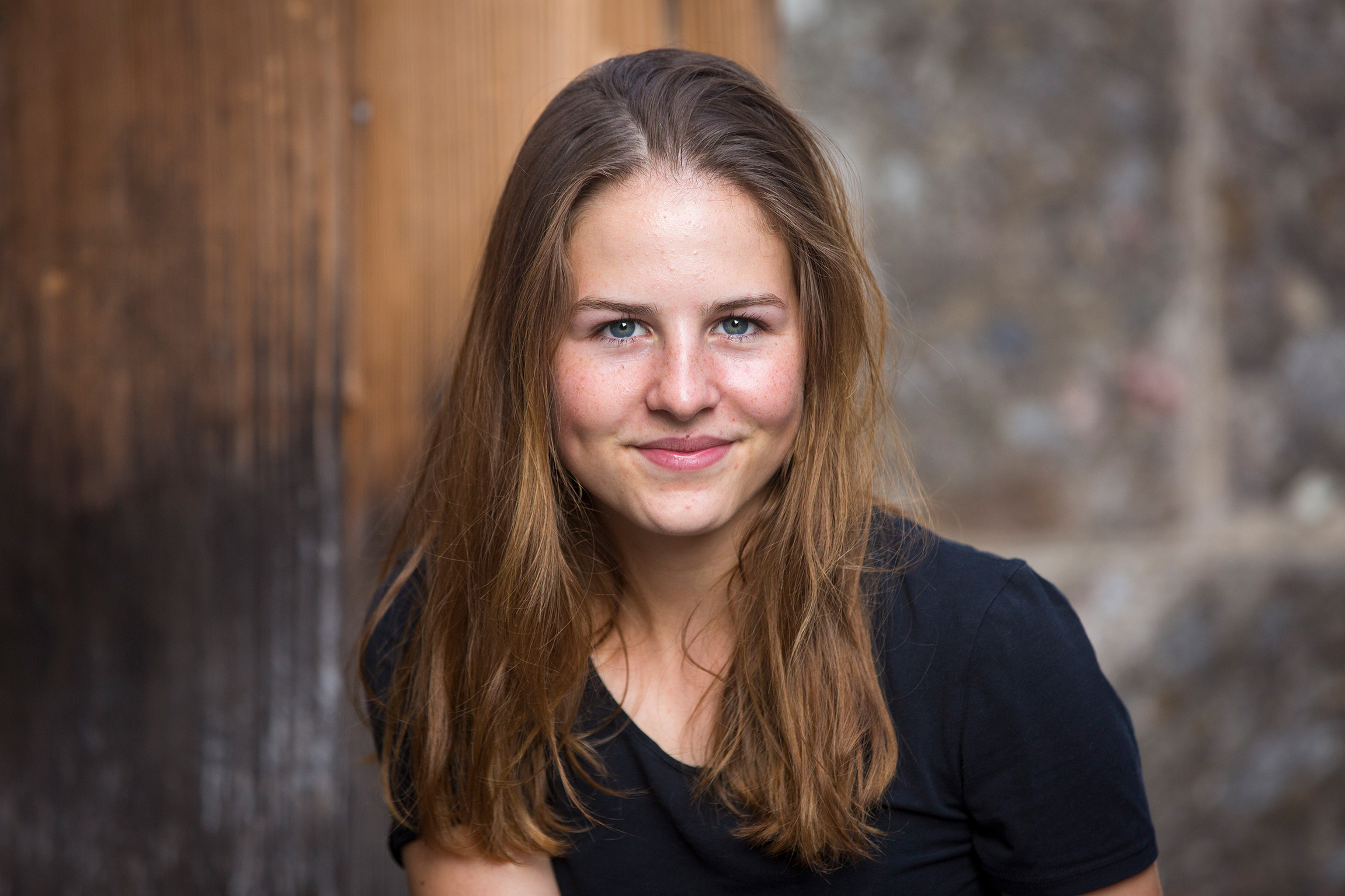 Younews - 10vor10 2020 Enya Ernst wird 10vor10 moderieren