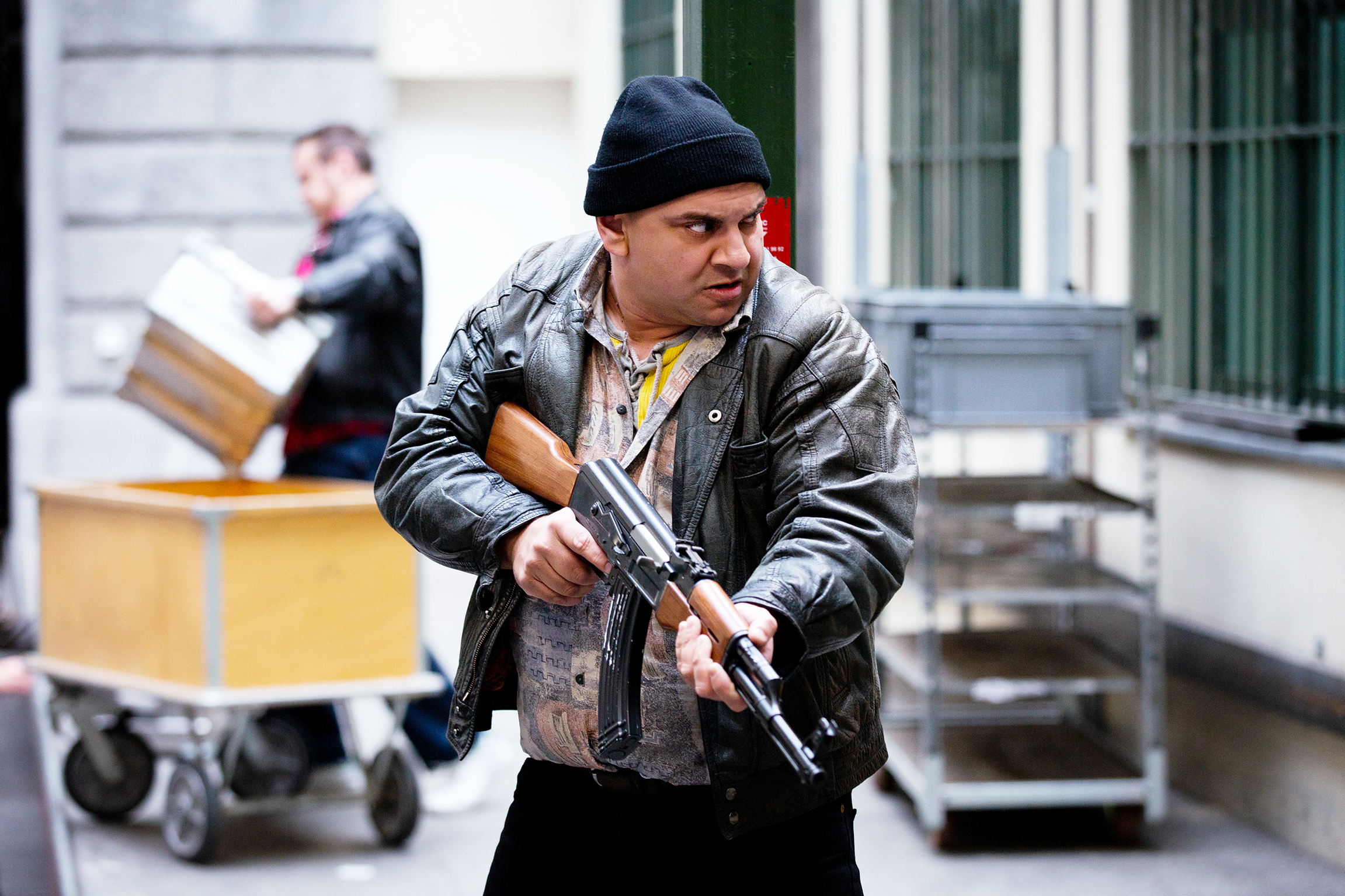 Es geschah am
Der Postraub des JahrhundertsEmmanuel Dorand als Hassan el Bast.2020Copyright: SRF/Pascal Mora