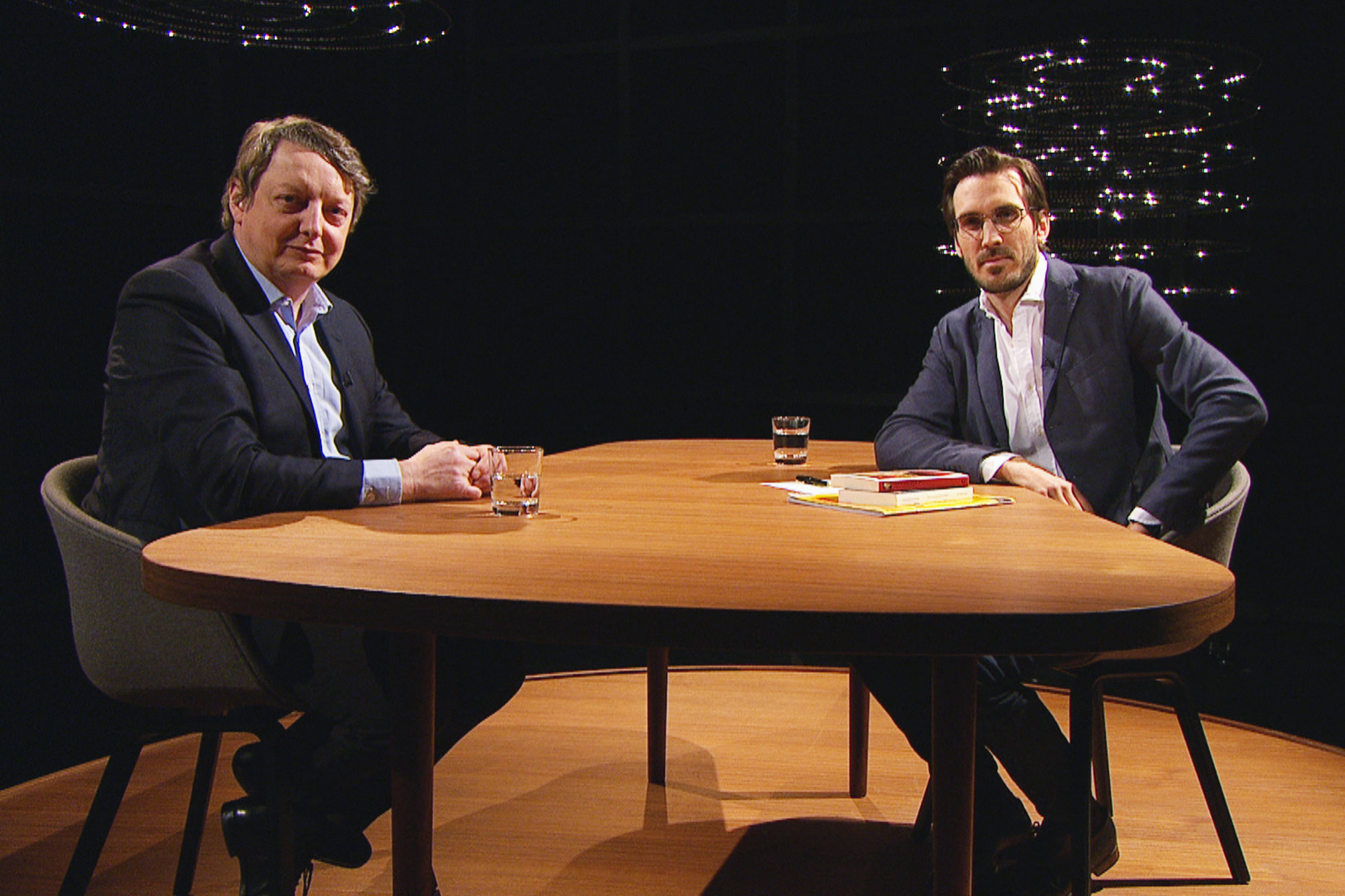 Sternstunde Philosophie Putins WeltMichel Eltchaninoff, Philosoph und Autor und Moderator Yves Bossart