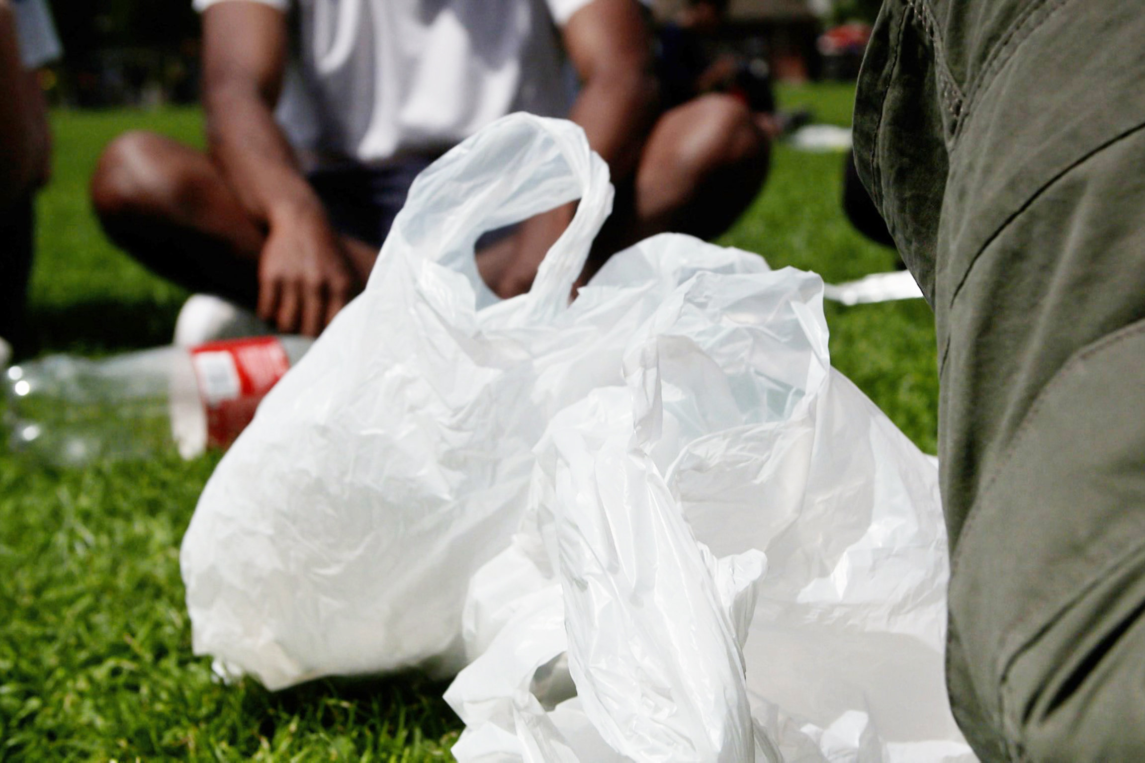 Einstein Was tun mit all dem Plastik? Plastikabfallsäcke