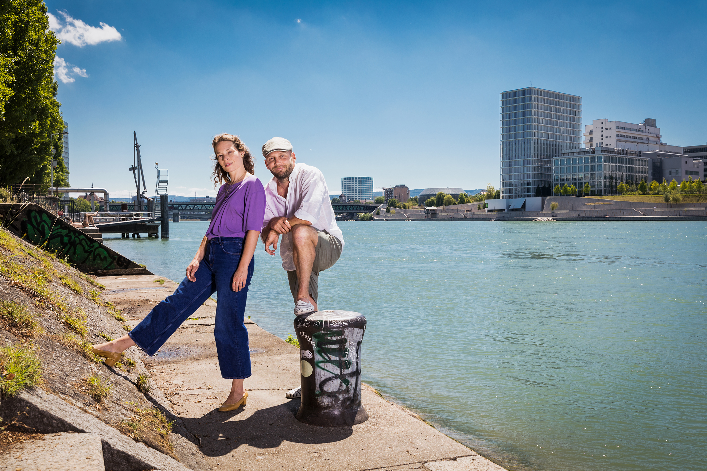 G&G – Gesichter und Geschichten Das Aarekind und der Rhein Anna Rossinelli und Sandro Sabatini am Rhein in Basel 2022
