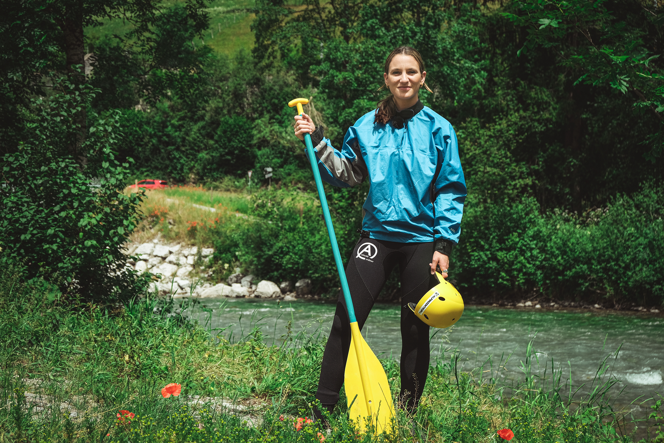 Schweiz aktuell-Sommerserie: Entlang der Saane, dem «Röstigraben» der Schweiz Moderatorin Oceana Galmarini beim Riverrafting auf der Saane