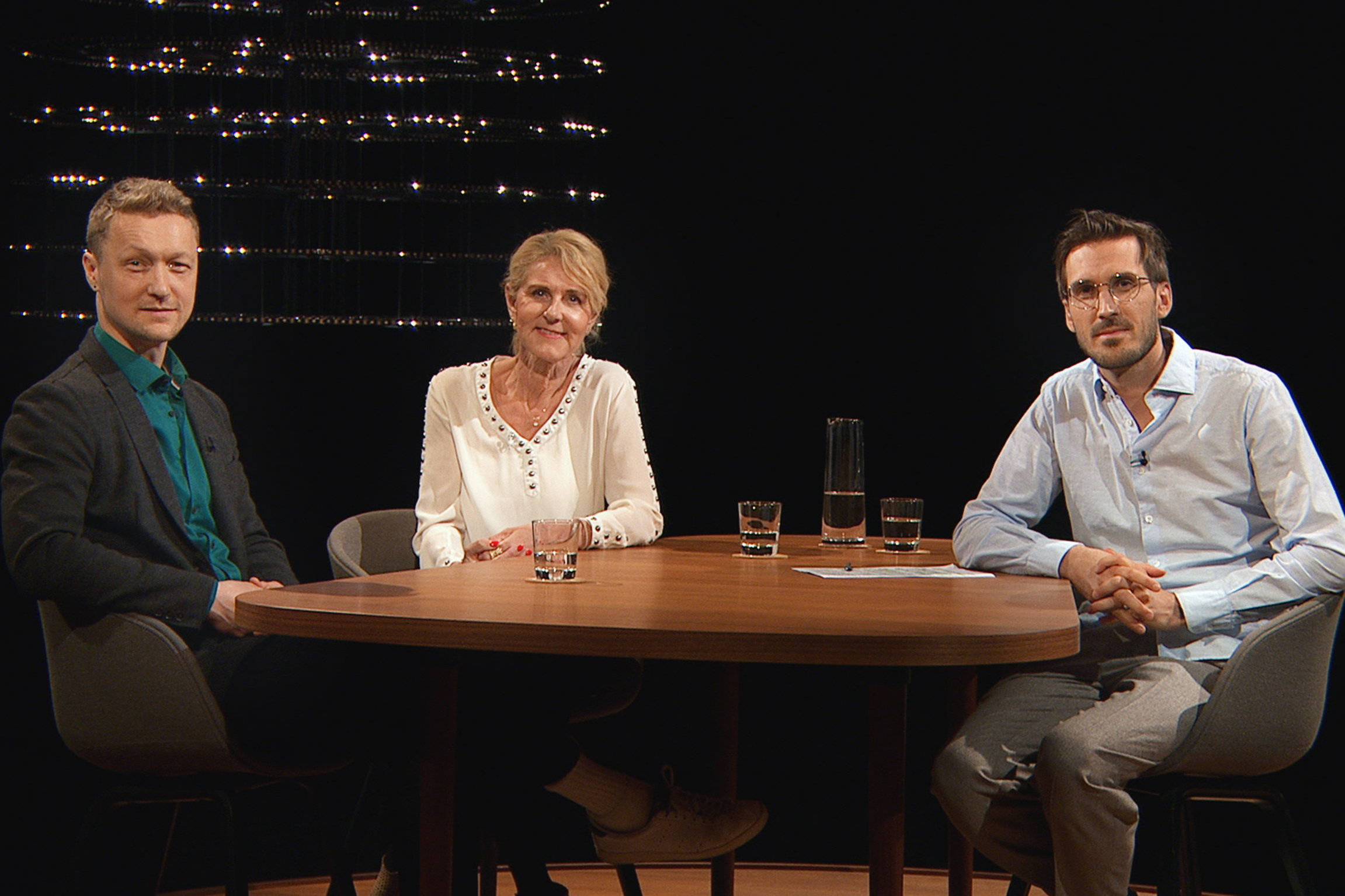 Sternstunde PhilosophieSchöne neue Arbeitswelt?Thomas Eberling, Philosoph und Heike Bruch, Leadership-Forscherin mit Moderator Yves BossartCopyright: SRF