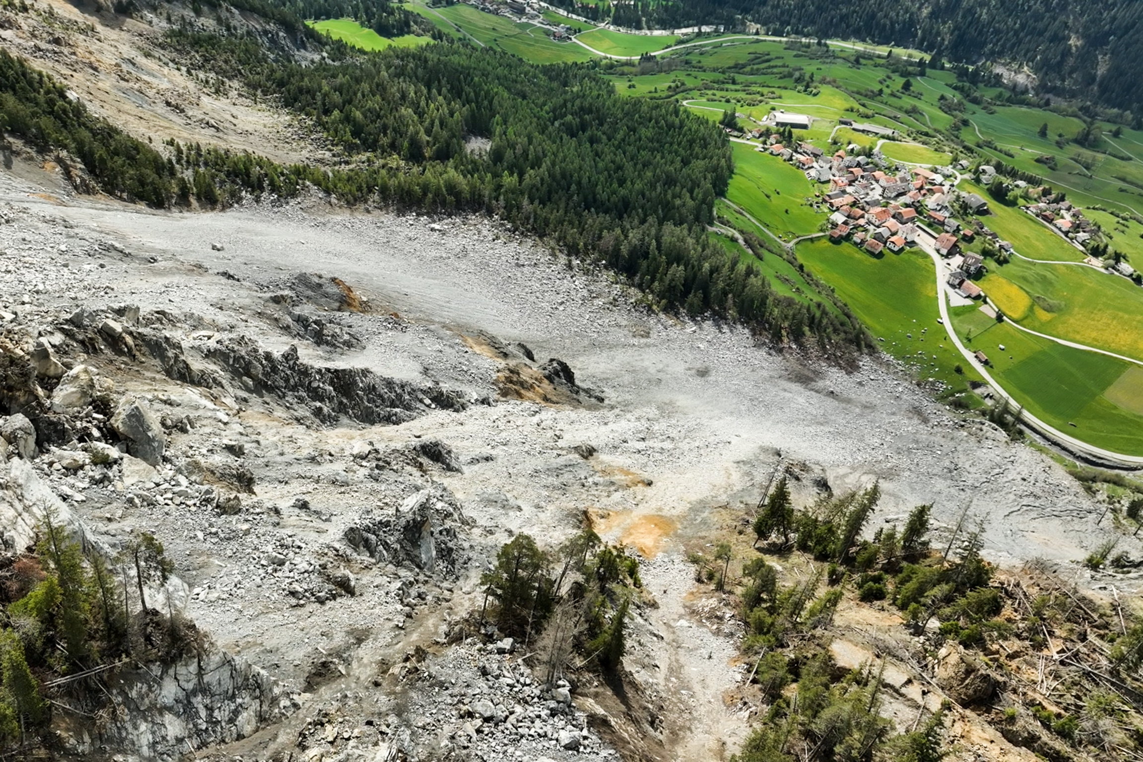 EinsteinEvakuierung statt Rettung – Das Drama im Bergdorf BrienzBrienzCopyright: SRF