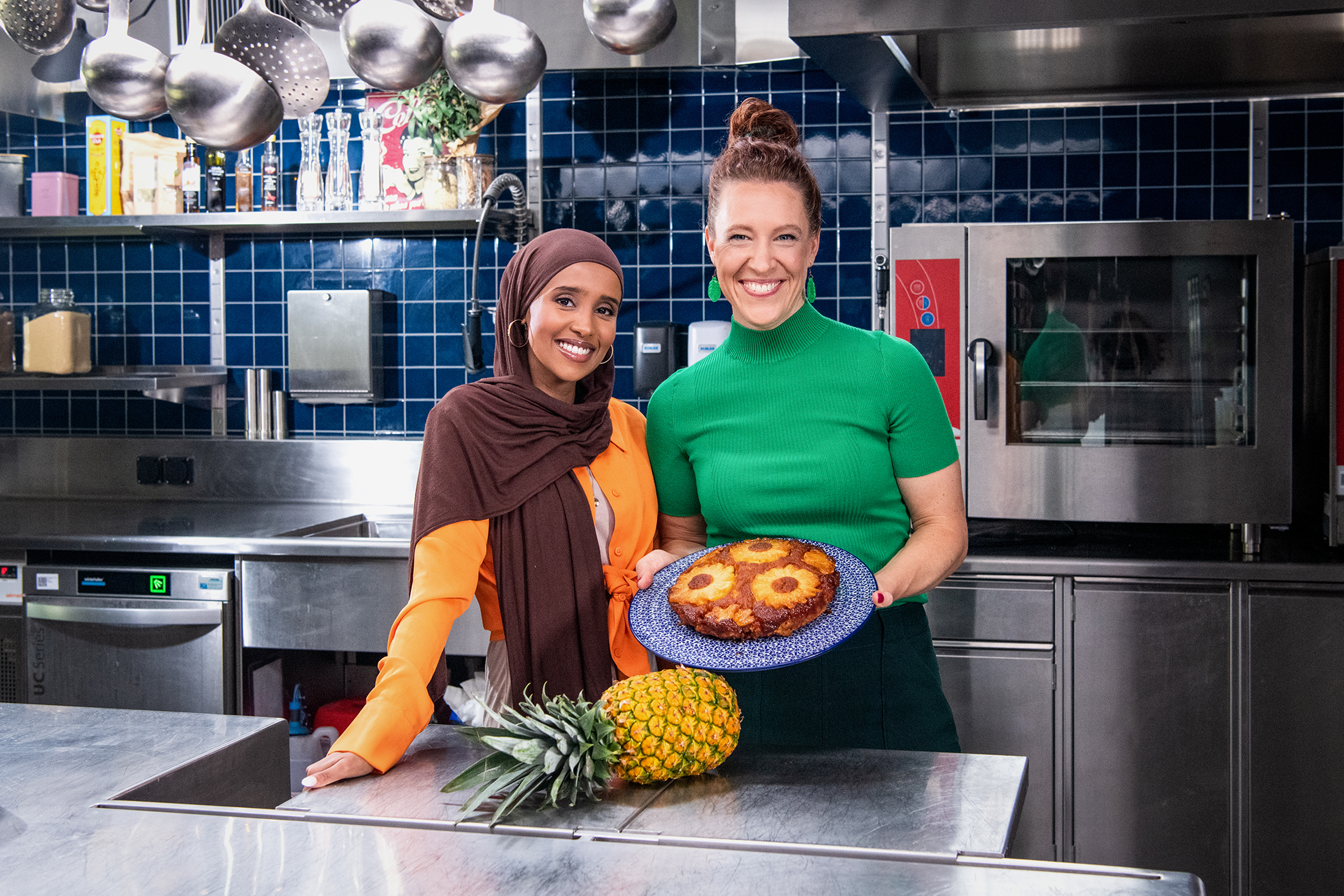 Fromme TörtchenV.l. Hanan Osman und Nicole Freudiger2023Copyright: SRF/Marion Nitsch