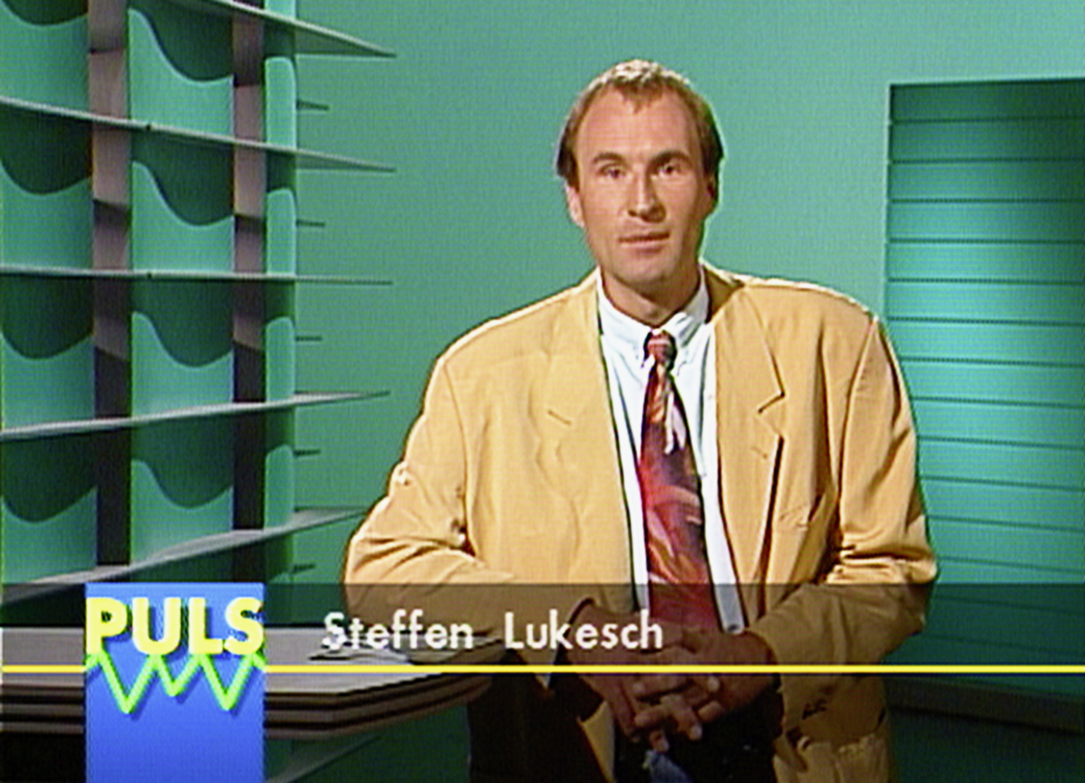 Puls Erste Sendung am 30.8.1990 Moderator Steffen Lukesch in der ersten Sendung