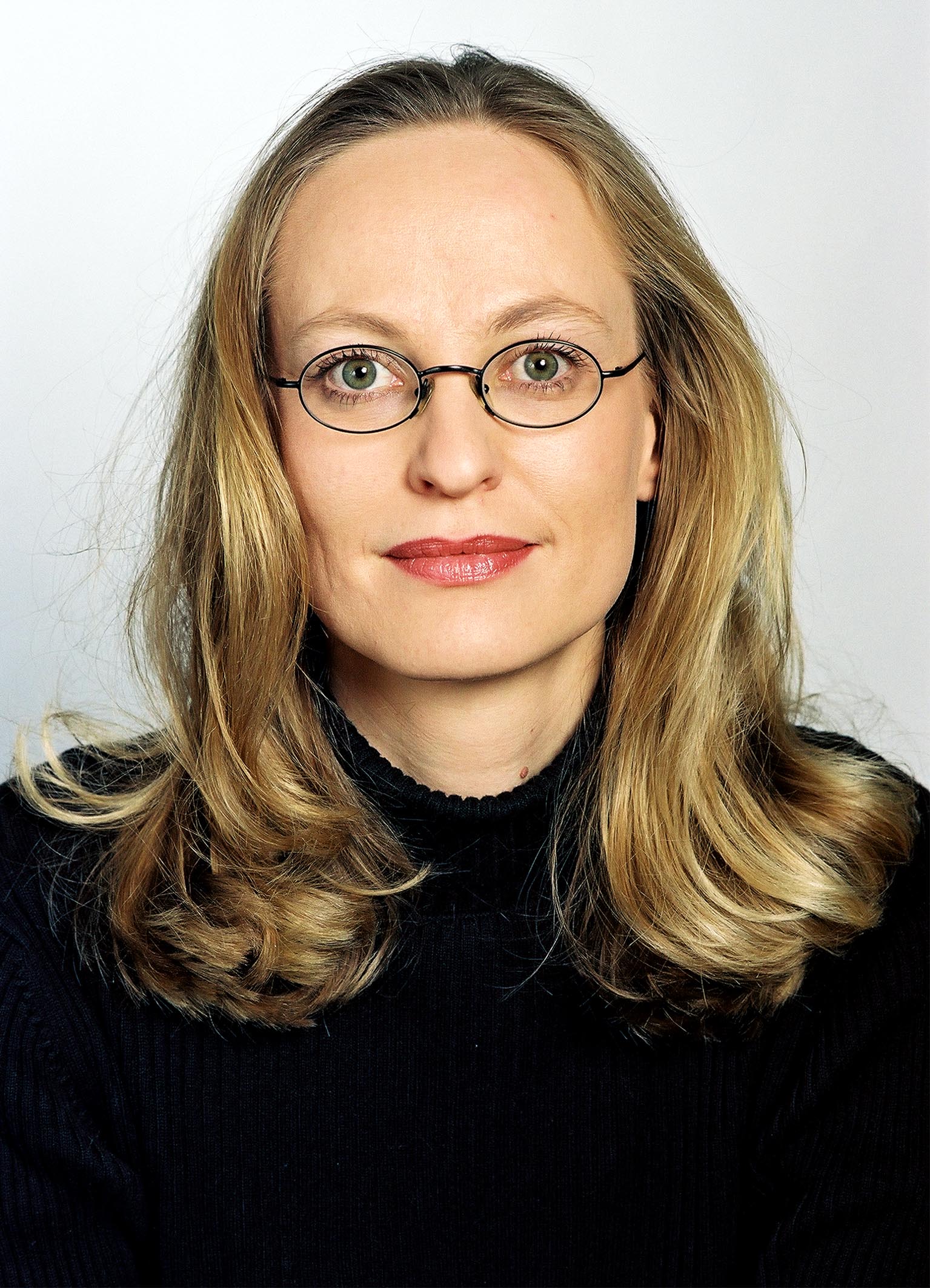 Kuhn_Sonja_2.jpg