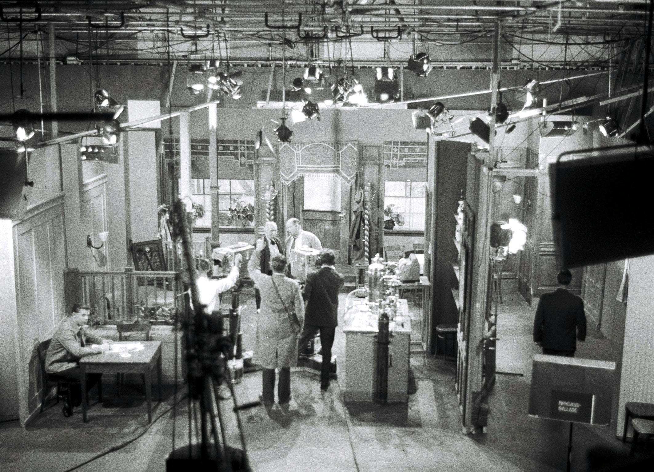 Einrichtung im Studio Bellerive in Zürich - Medienportal - SRF