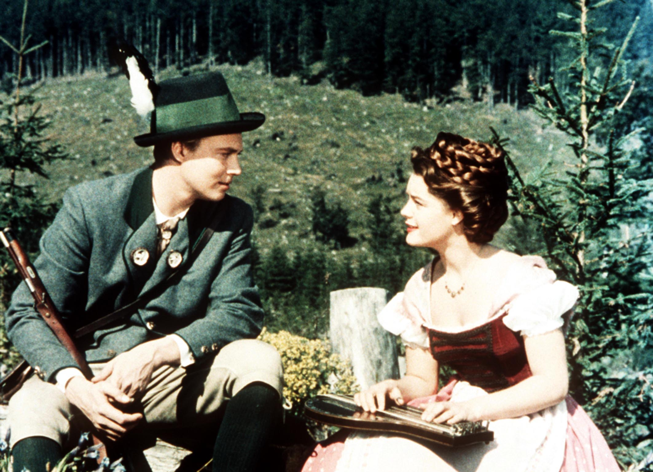 Sissi Karlheinz Böhm als Kaiser Franz Joseph, Romy Schneider als Sissi