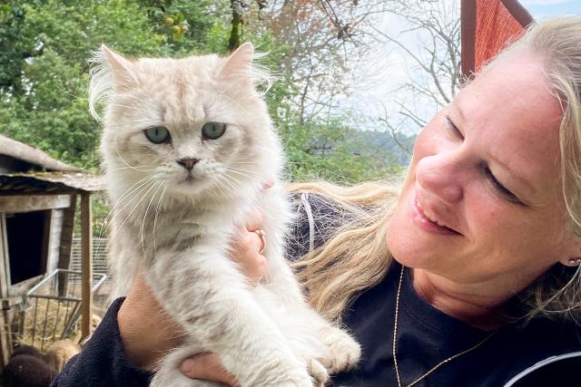 SRF bi de Lüt – Echte Tierhelden Katze Kimba und Anita Hirschi vom Zoo Zahir 2021
