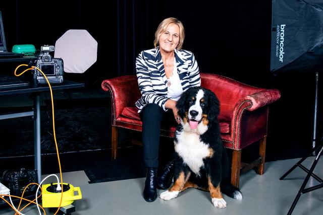 G&G-Sommerserie: Das goldene Knöchlein Brigitte Oertli mit ihrem Berner Sennenhund Barru 2021