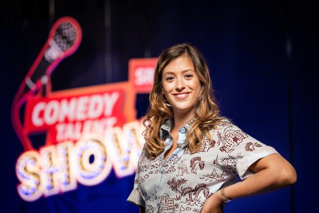 Comedy Talent Show Staffel 2021 Folge 2 Moderatorin Lisa Christ