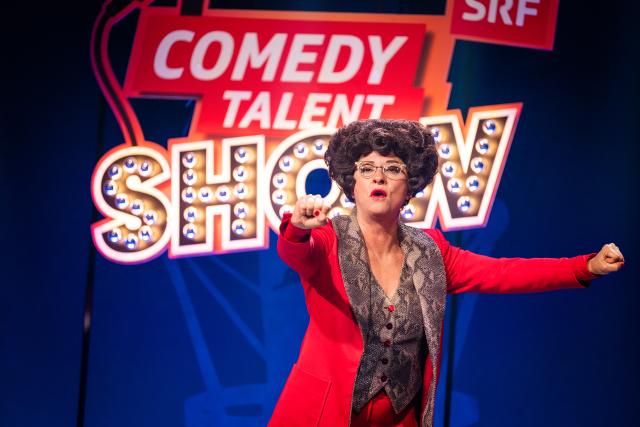 Comedy Talent Show Staffel 2021 Folge 3 Regula Esposito als Helga Schneider