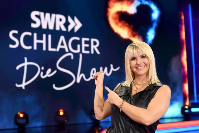 SWR Schlager - Die Show Moderatorin Beatrice Egli
