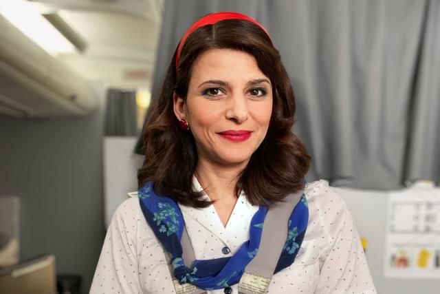 Es geschah am - Swissair 111 - Absturz über Halifax. Lale Yavas als Monique Riesen. Flight-Attendant Monique Riesen war auf dem Parellelflug nach Zürich und überlebte. Ihre Freundin war in der Unglücksmaschine, die nach Genf flog. 2021