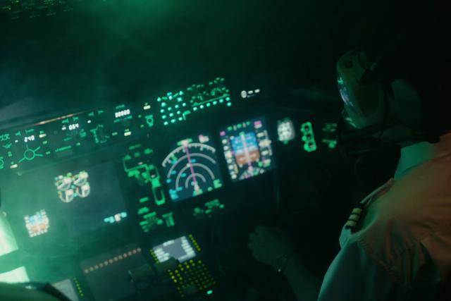 Es geschah am - Swissair 111 - Absturz über Halifax. Die beiden Piloten bemerkten kurz nach dem Abflug Rauch im Cockpit und leiteten eine Notlandung ein. 2022