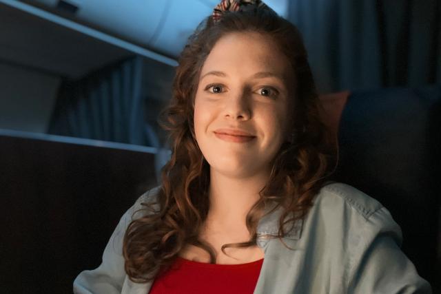 Es geschah am - Swissair 111 - Absturz über Halifax. Amy Lombardi als Studentin Stephanie Shaw. Stephanie Shaw wurde im letzten Moment auf den Unglücksflug gebucht und starb mit 24. 2021