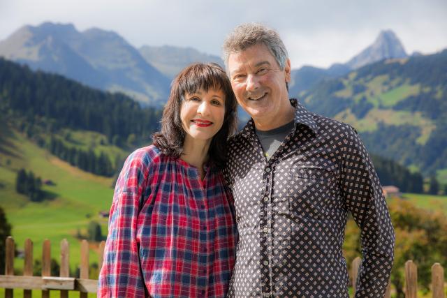 Hinter den Hecken Sabine Rebers Garten in Gstaad BE Staffel 5 Folge 5 Sabine Reber und Pascal Stern 2022
