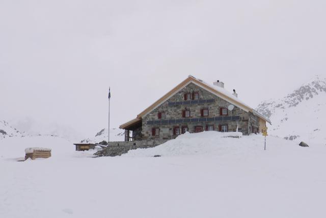 SRF bi de Lüt – Winterhüttengeschichten Grialetschhütte beim Flüelapass 2022