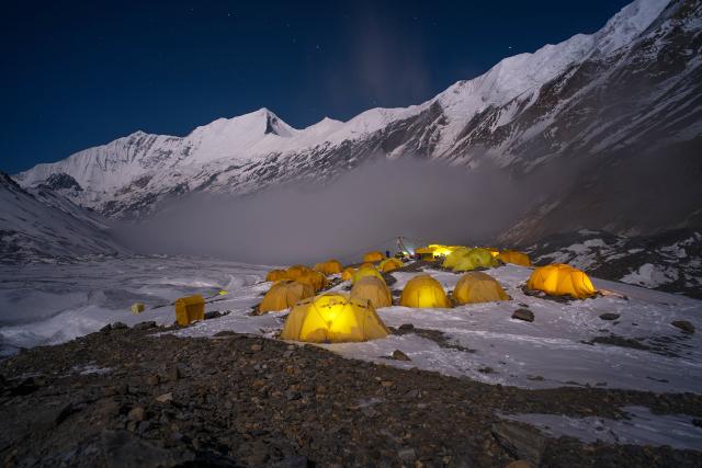 SRF DOK Expedition Dhaulagiri – Sophie Lavaud und das Abenteuer der 8000er Basislager am Dhaulagiri