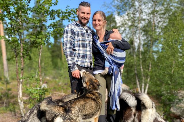 Auf und davon Im hohen Norden Paradies für Mensch und Hund: Markus Brülisauer und Josephine Habermann sind in den Norden Finnland ausgewandert.