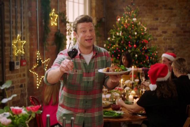 Jamie Oliver – Weihnachten nach PlanWeihnachtsmenü ohne Stress: Jamie Oliver zeigt, wie das geht.Copyright: SRF/Fremantle