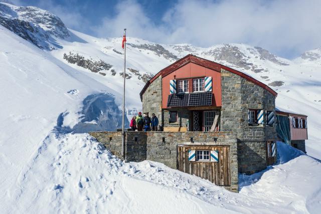 SRF bi de Lüt - Winter HüttengeschichtenCoazhütte (GR) 2021Copyright: SRF