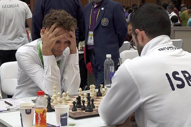 ReporterNico und das Spiel der KönigeSchach ist ein brutaler Sport: Nico ist fast daran zerbrochen.Copyright: SRF