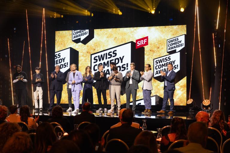 Swiss Comedy Awards! 2023Schlussbild mit allen GewinnernCopyright: SRF/Gian Vaitl
