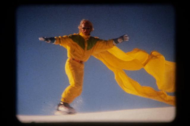 SRF DOKRebellen im Schnee – 40 Jahre Schweizer Snowboard-KulturJosé Fernandes ist Ende der 80er Jahre der Posterboy des Snowboardens – und der bestverdienende Schweizer Wintersportler nach Pirmin Zurbriggen.Copyright: SRF