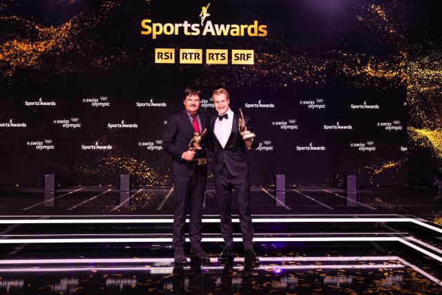 Sports Awards 2023Thomas Stauffer (Trainer des Jahres 2023) undMarco Odermatt (Sportler des Jahres 2023)Copyright: SRF/Gian Vaitl