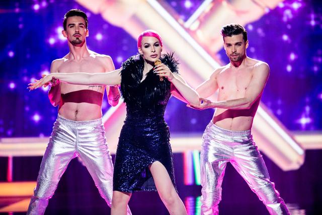 Hello Again! Die Pop-Schlager-ShowDie YouTuberin Raffaela Zollo alias Raffa’s Plastic Life im im Lip-Sync-Wettstreit2019Copyright: SRF/Mirco Rederlechner