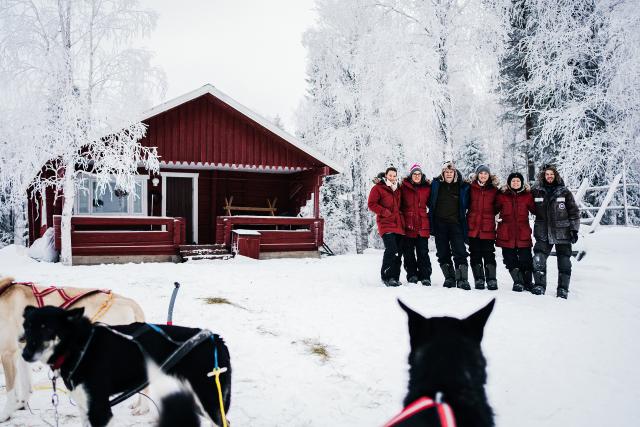 DOK - Abenteuer Lappland: Die Husky-Tour des Lebens Das SRF-Team Abenteuer Lappland»