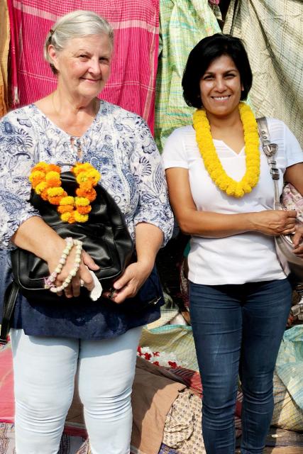 Meine Fremde Heimat Indien Natalia Schnyder und Sairah Benz in Indien